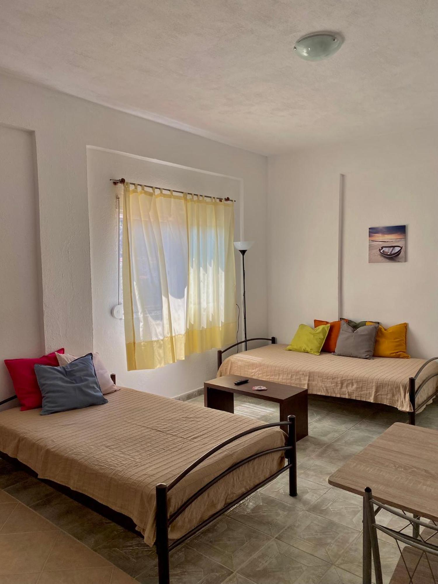 Possidi Kouslaka Apartment Luaran gambar