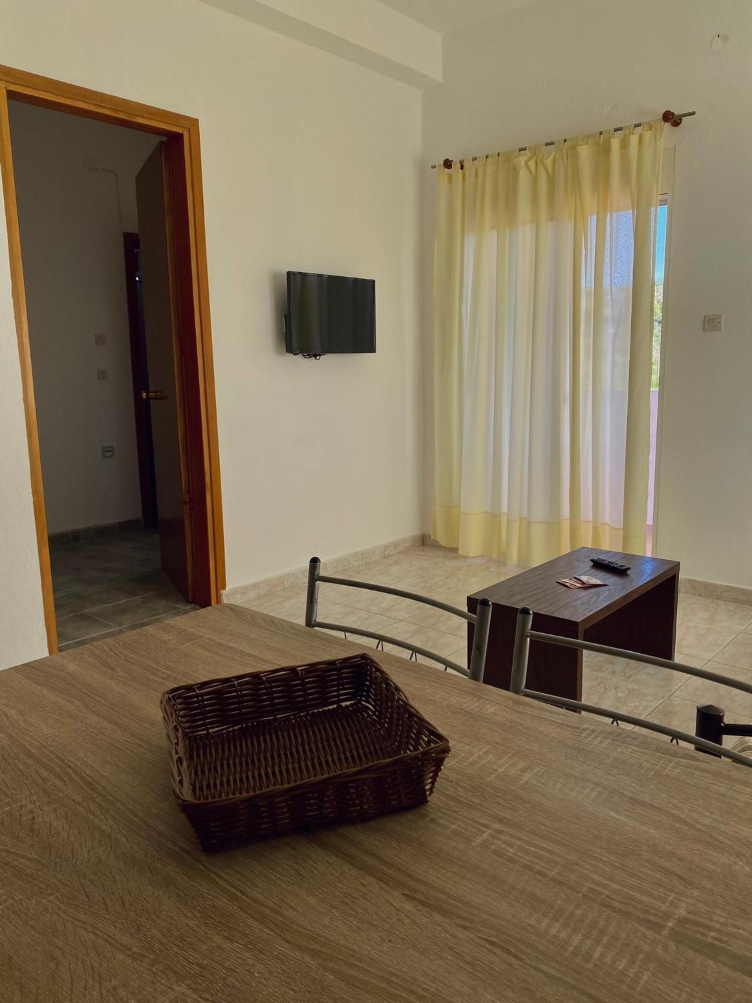 Possidi Kouslaka Apartment Luaran gambar