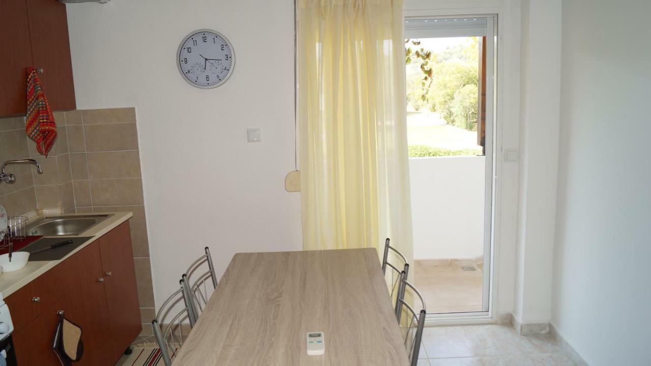 Possidi Kouslaka Apartment Luaran gambar